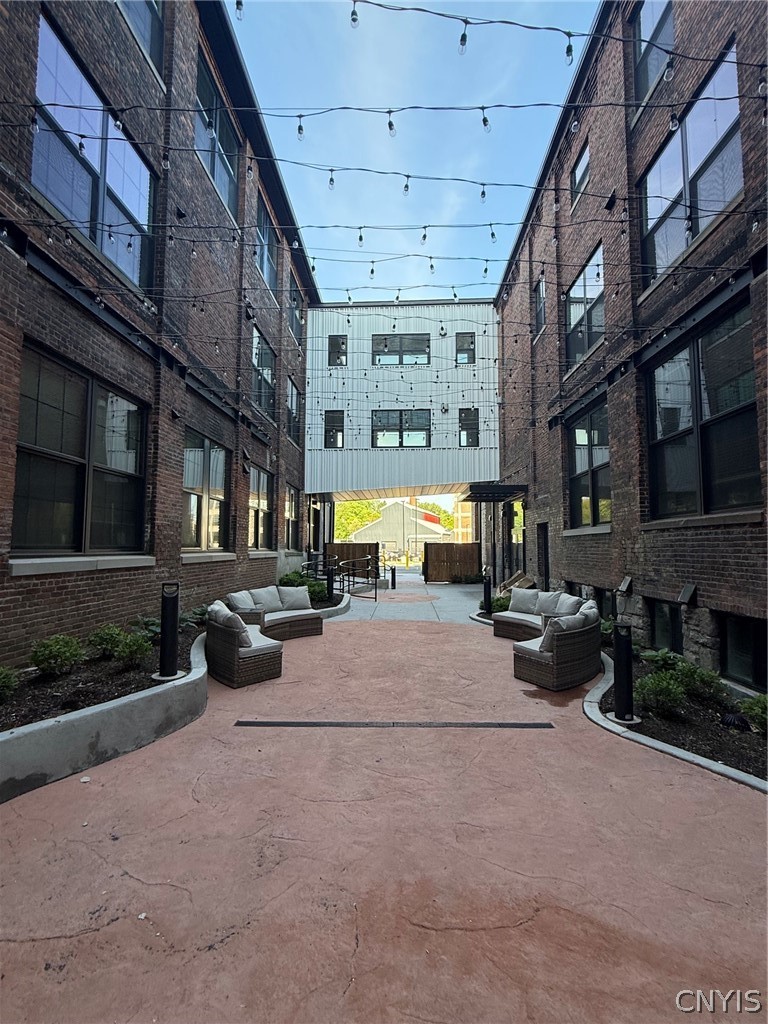 1117 West Fayette Street 003 — photo