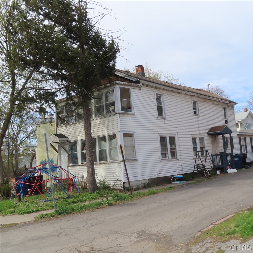 2422 Lodi Street — photo