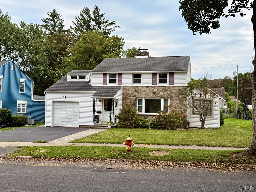 2643 Remington Road — photo