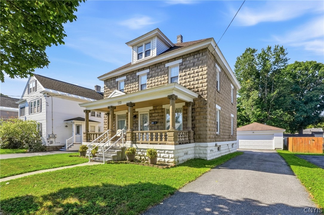 733 W Bloomfield Street — photo