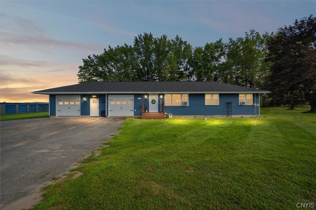 8690 New Floyd Road — photo