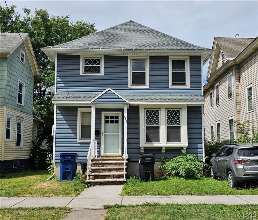 611 Highland Street — photo
