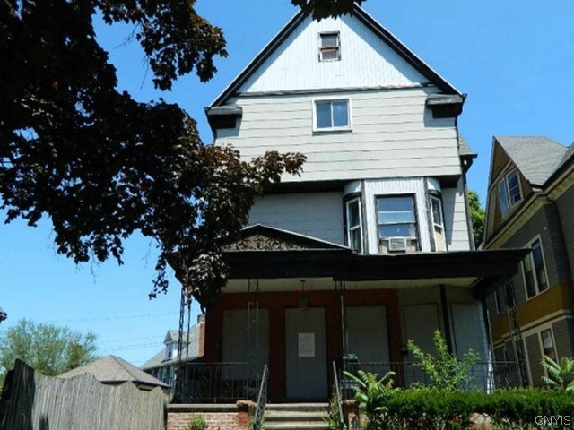 410 Porter Avenue — photo