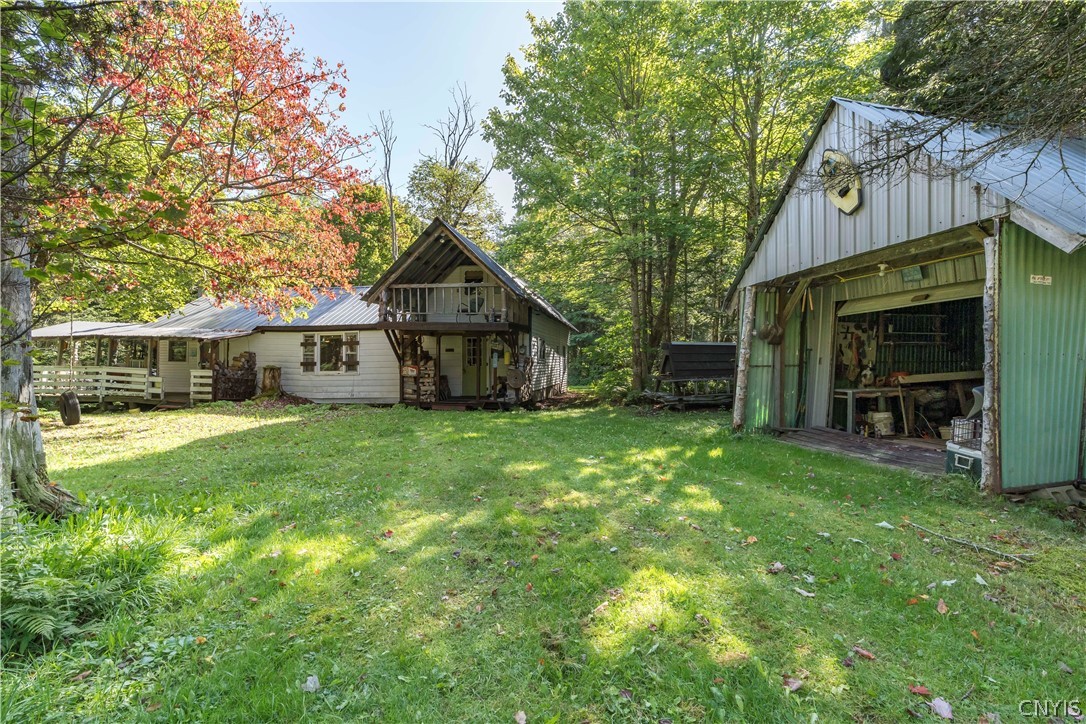 5609 Salmon River Road — photo