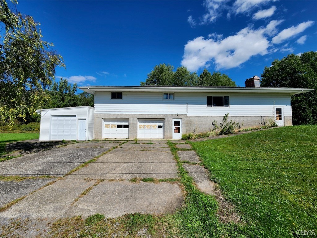 6660 Higginsville Road — photo