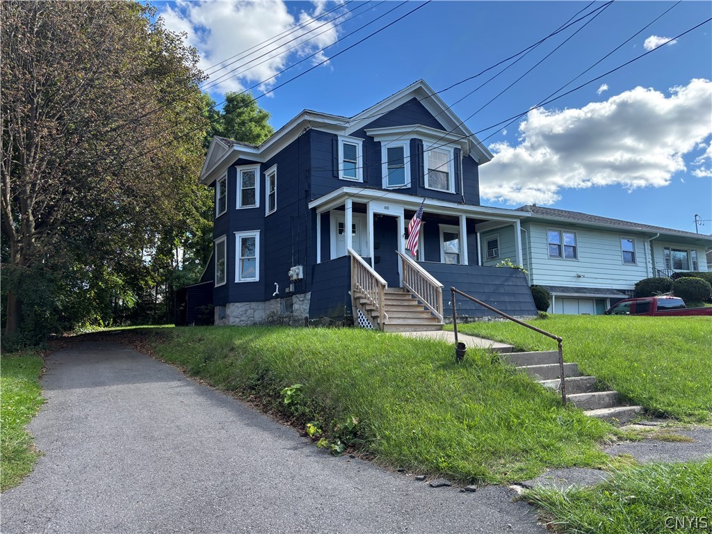211 Ulster Street — photo
