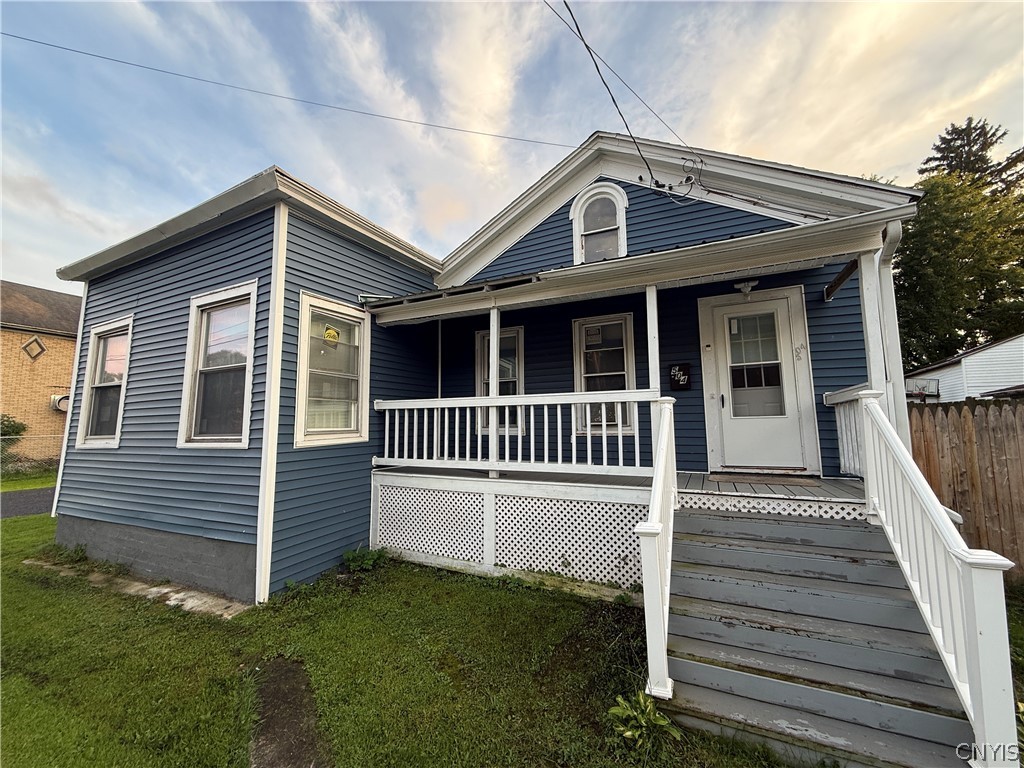 504 Eagle Street — photo