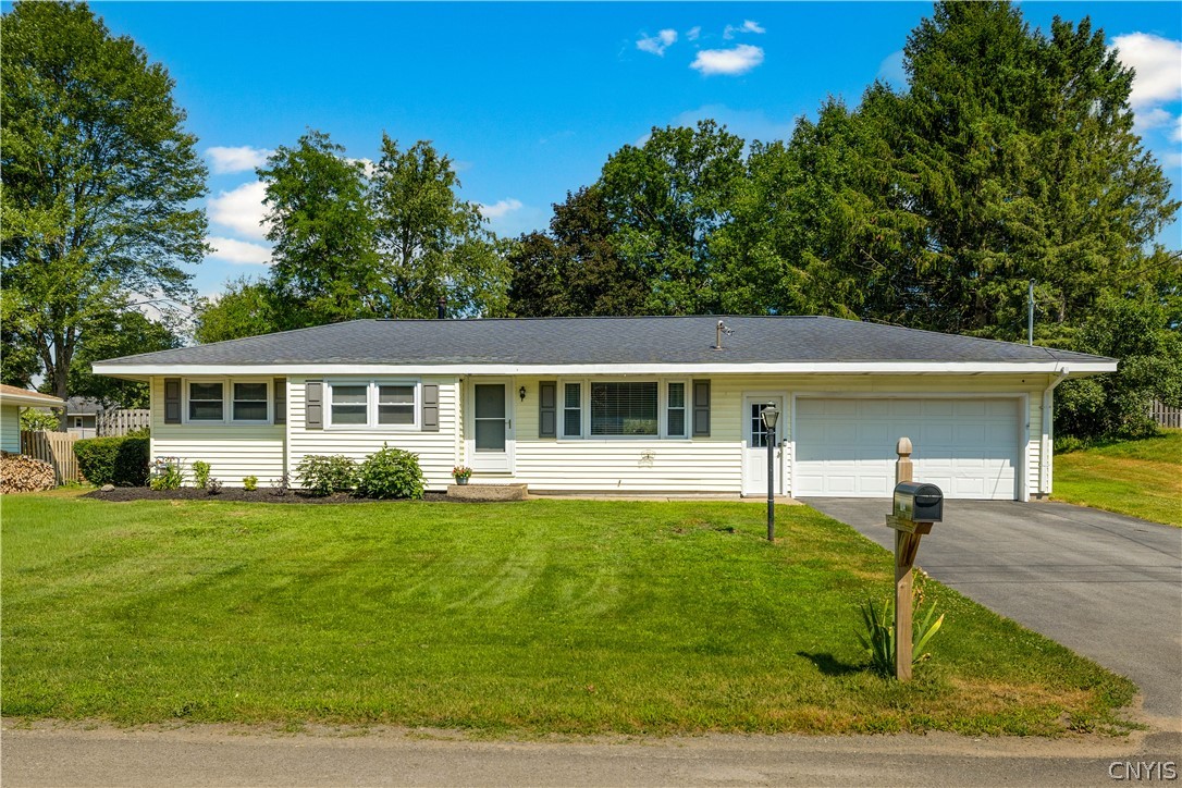 8814 Walnut Drive — photo