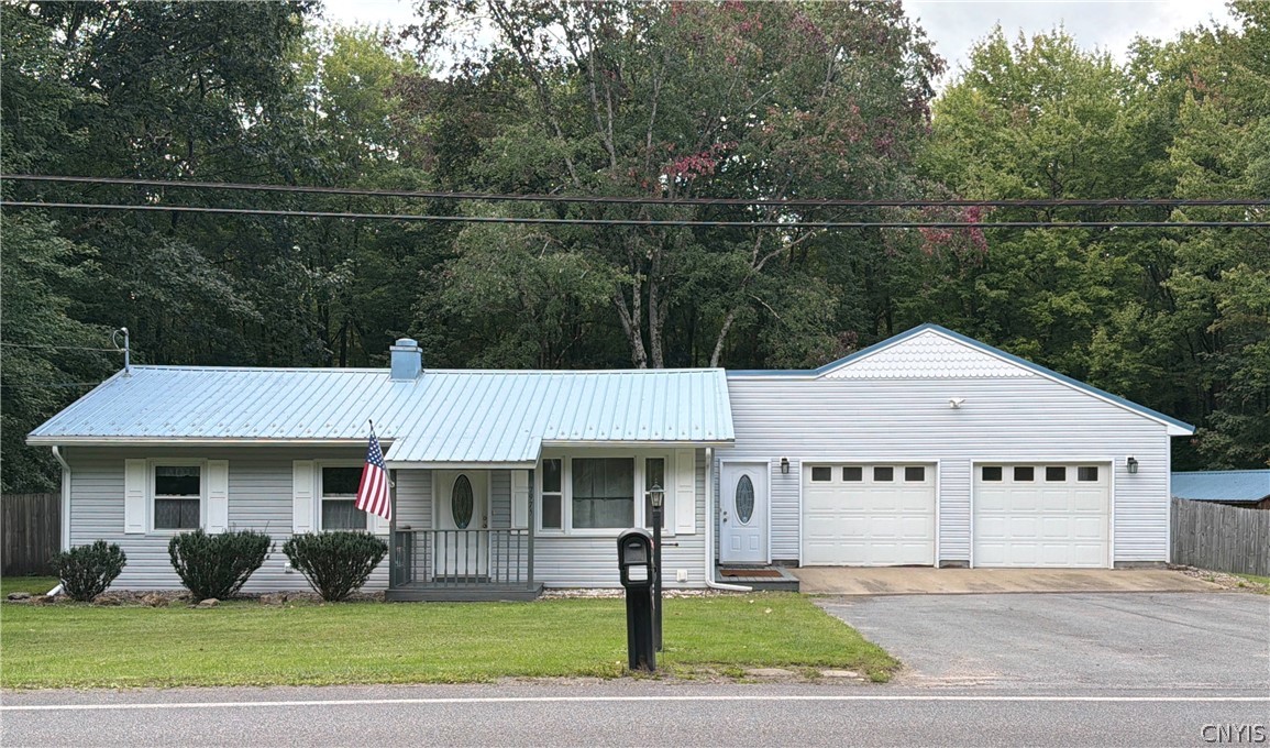 7975 West Thomas Street — photo
