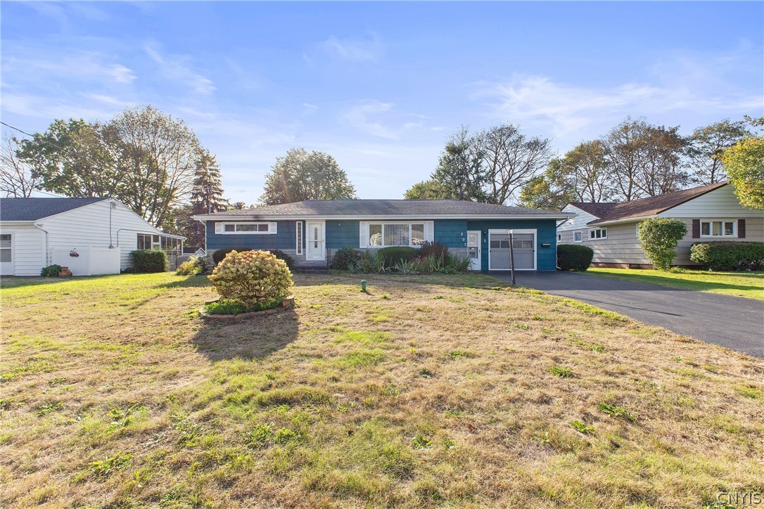 207 Sandra Drive — photo