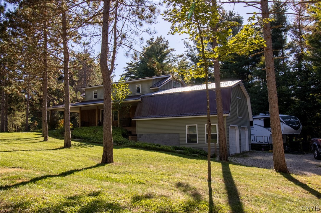 31 Riverside Drive — photo