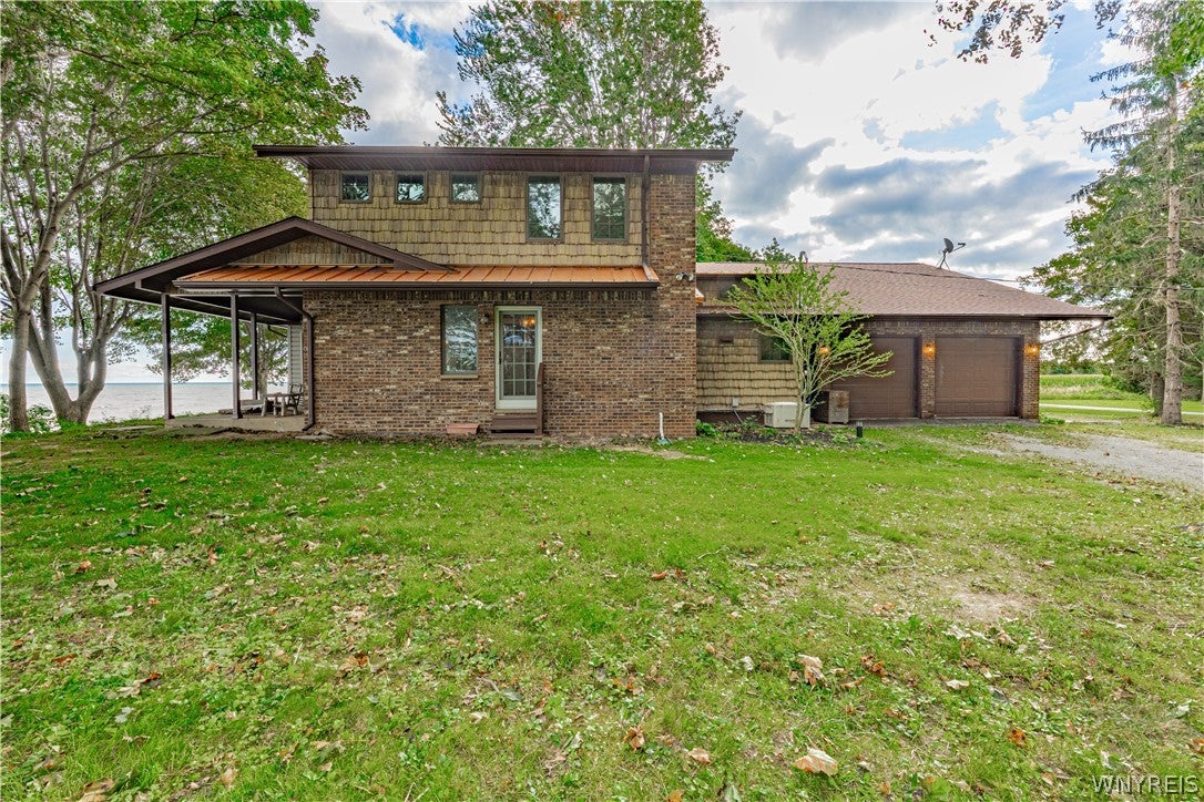 895 County Line Road — photo