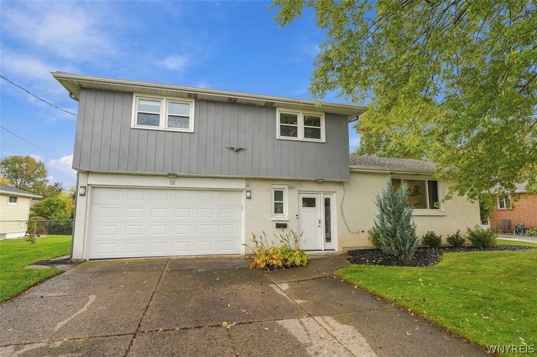 52 Harvey Drive — photo