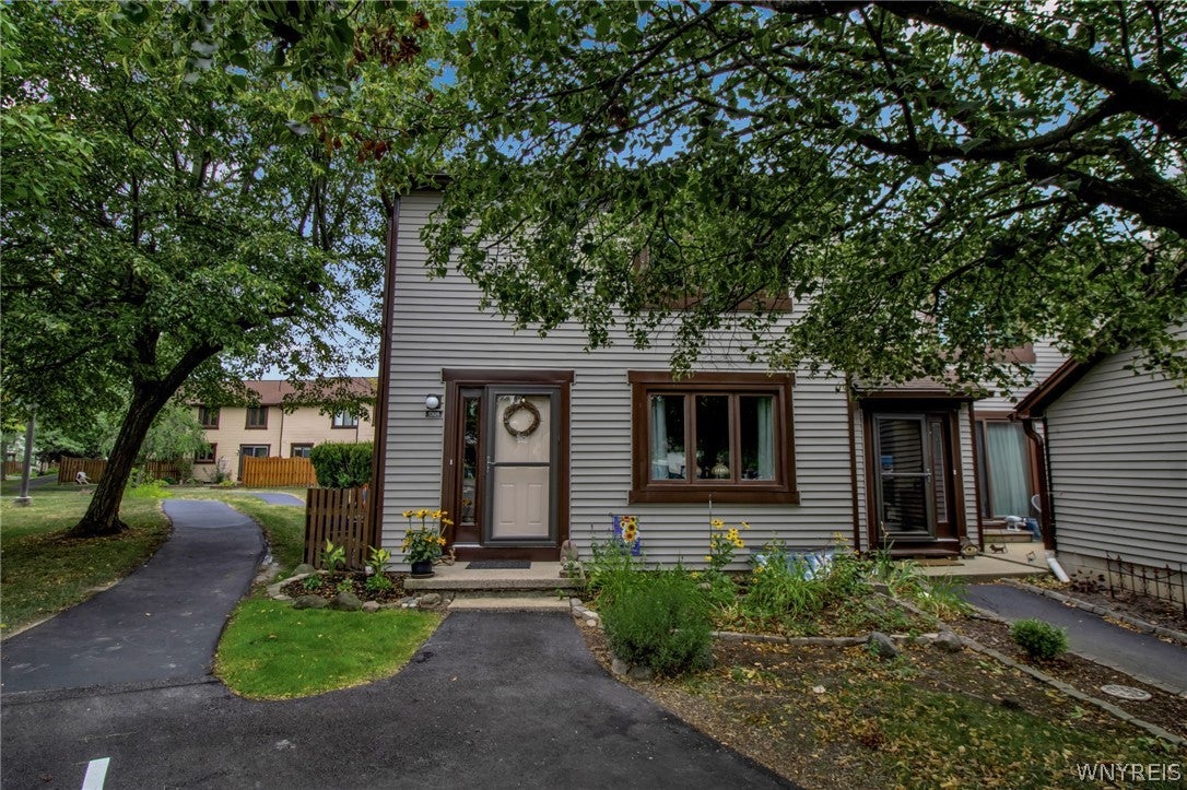 1301 Charlesgate Circle — photo