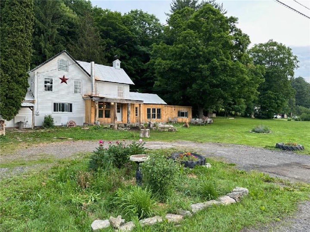 144 Prospect Valley Road — photo