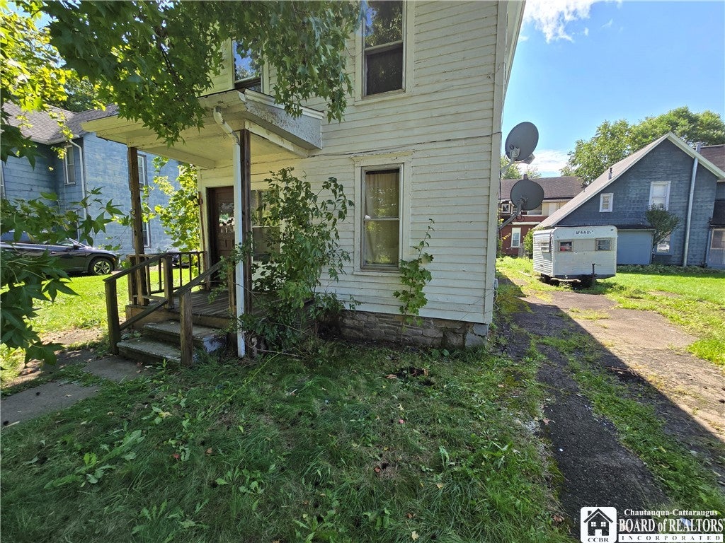 813 W Sullivan Street — photo