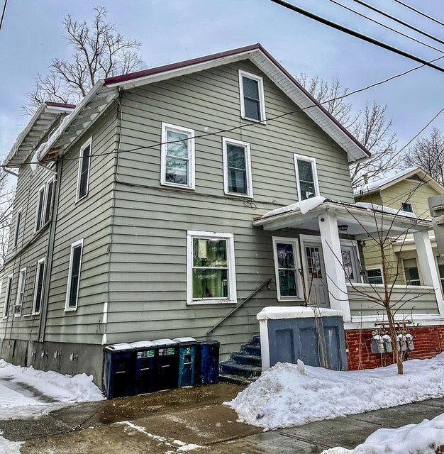 525 W Green Street — photo