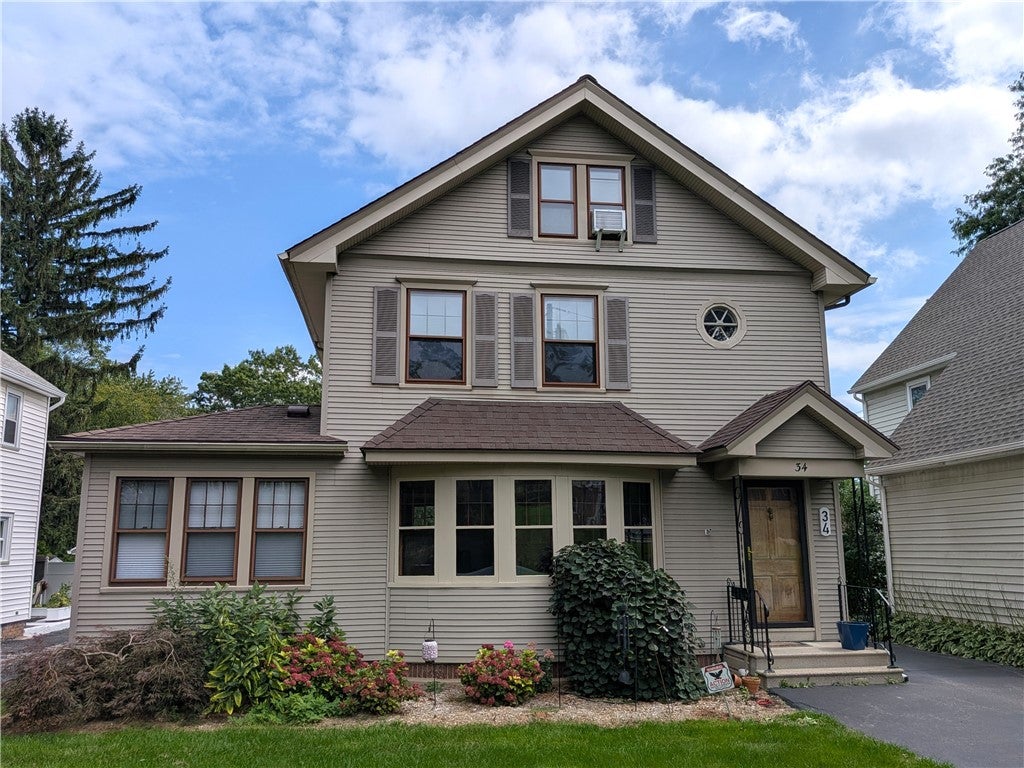 34 Lafayette Road — photo