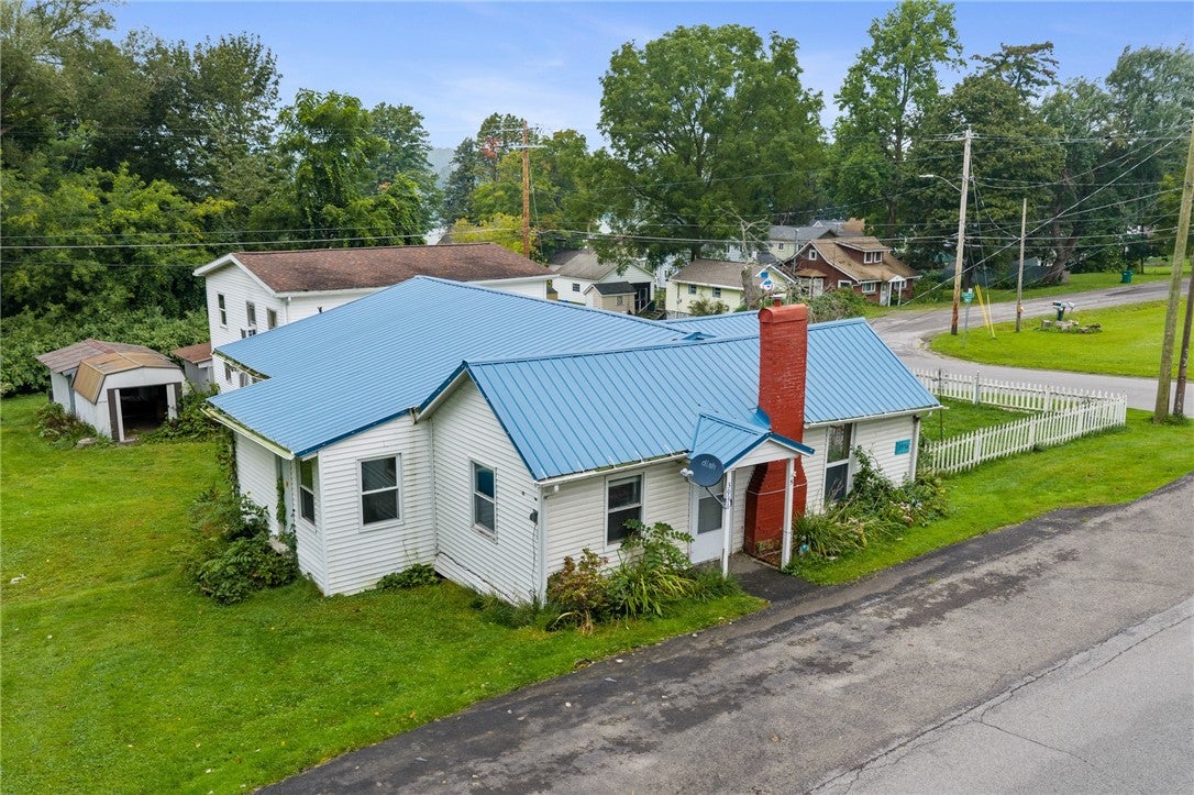 3936 (5) Perry Avenue 3936 — photo