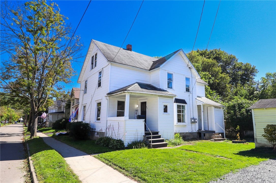 62 - 64 Perry Avenue — photo