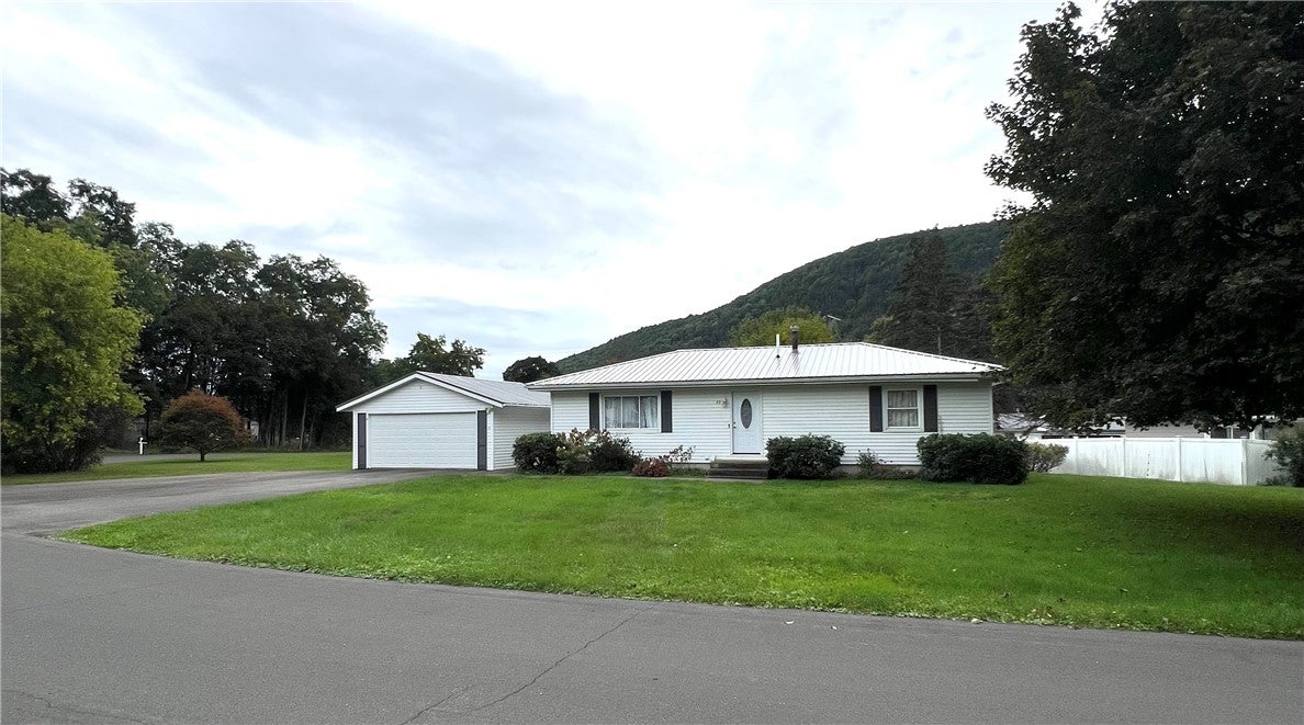 29 Sunset Circle — photo