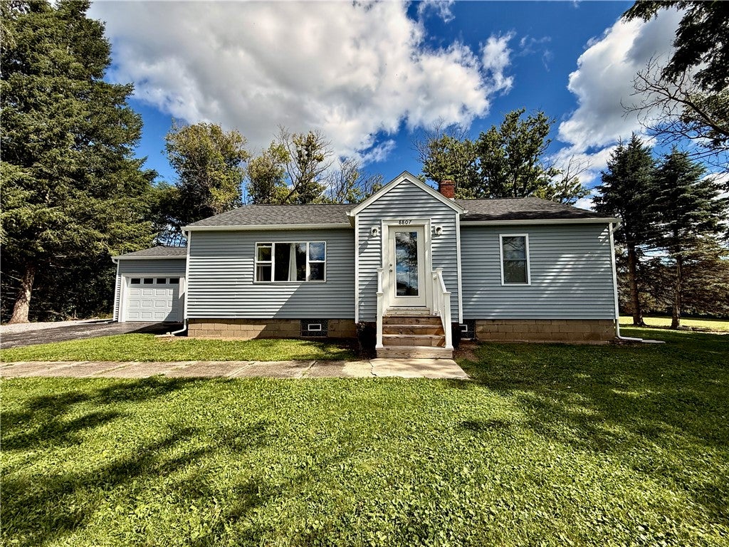 8807 Prole Road, Stafford, NY 14020 | Realty.com