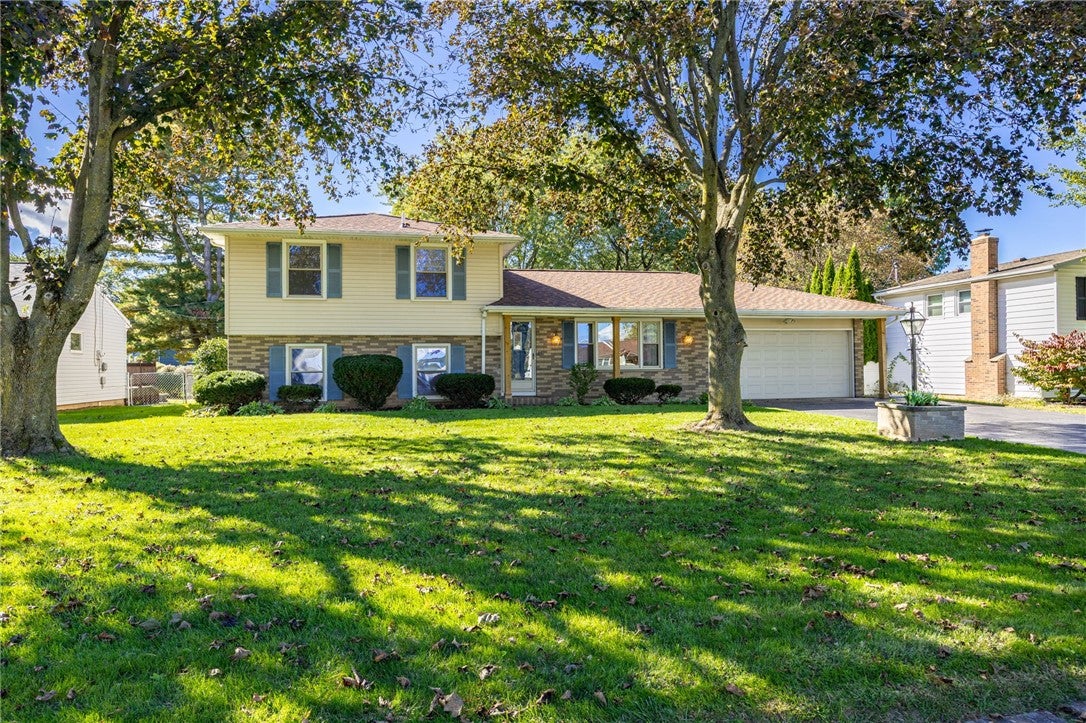 111 Stoneycreek Drive — photo