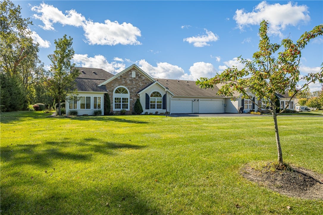 238 Maryview Drive — photo