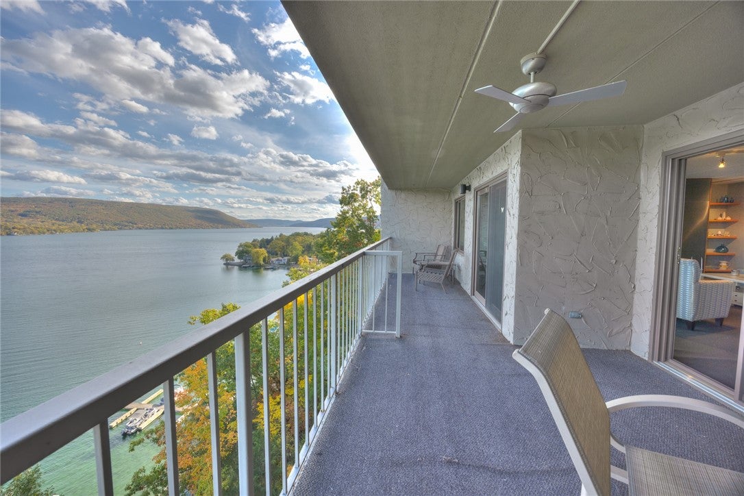 82 Cliffside Drive — photo