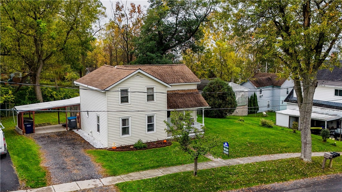 204 Wheat Street — photo