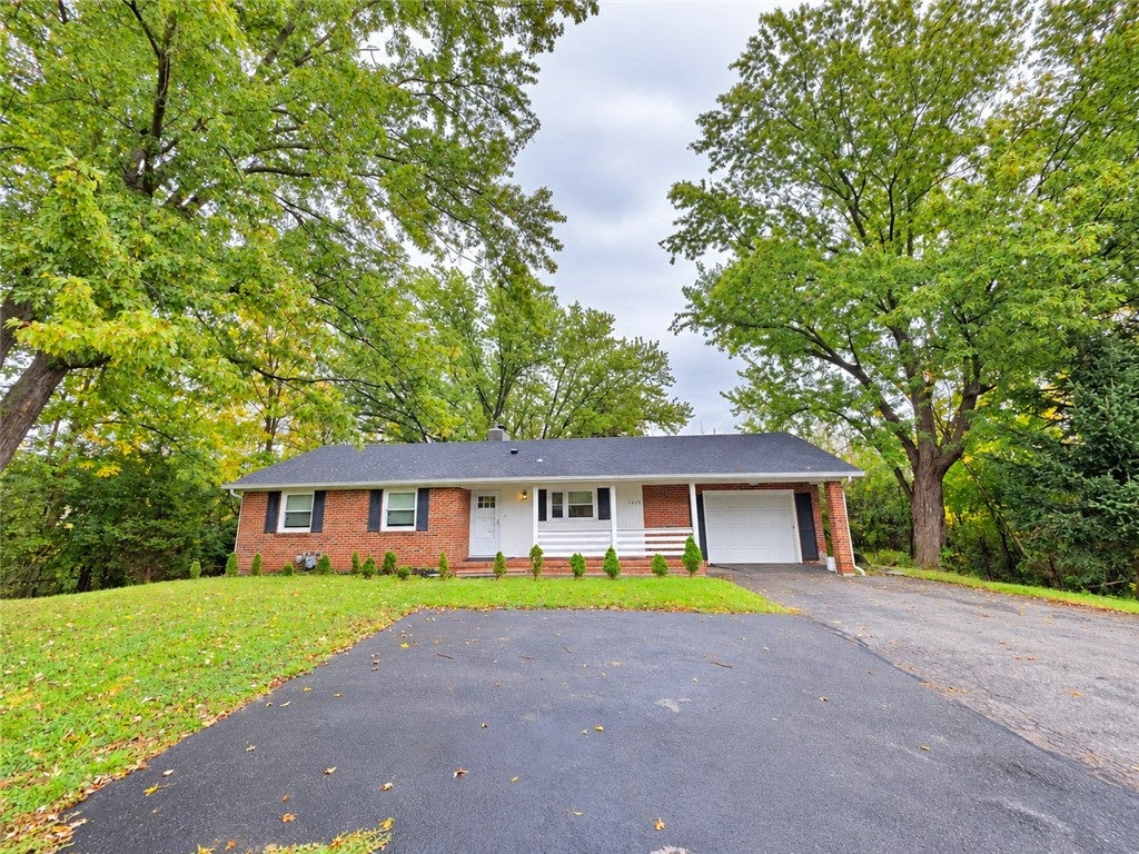 3440 E River Road — photo