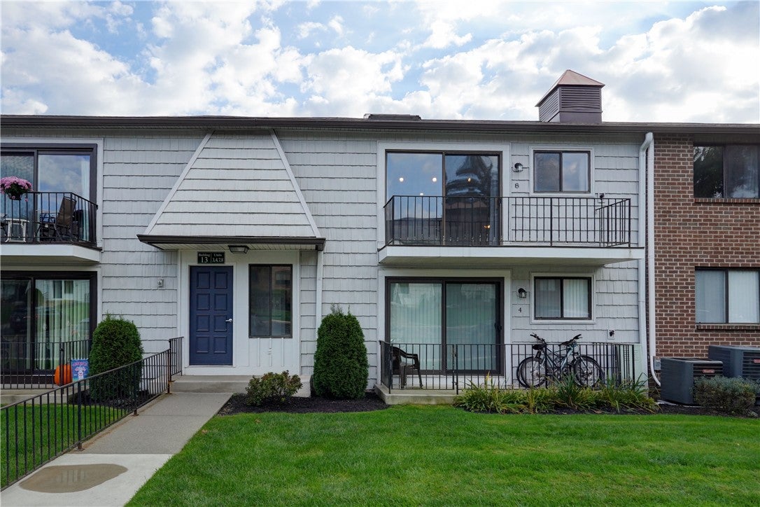 13-8 High Gate — photo