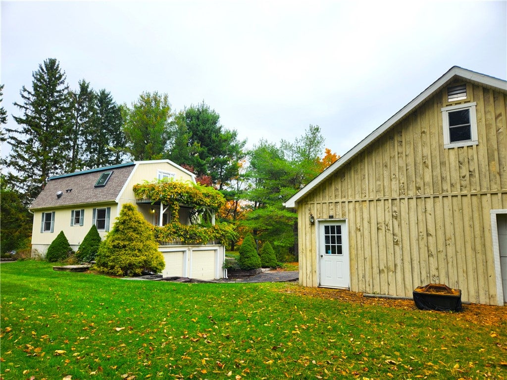 16 Brookhaven Drive, Lansing, NY 14850 — photo 2