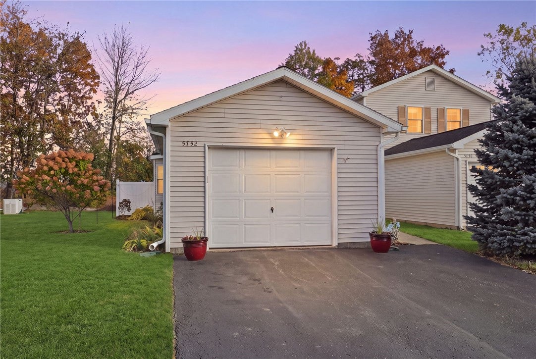 5752 Running Brook Road — photo
