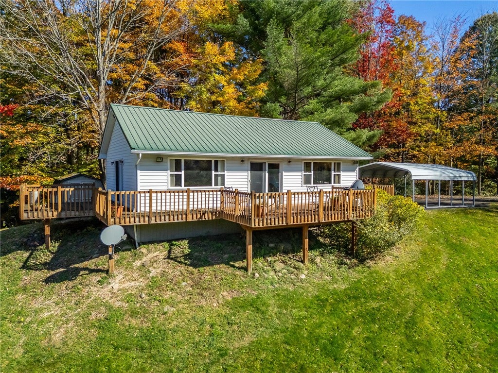 10695 Sandy Hill Road — photo