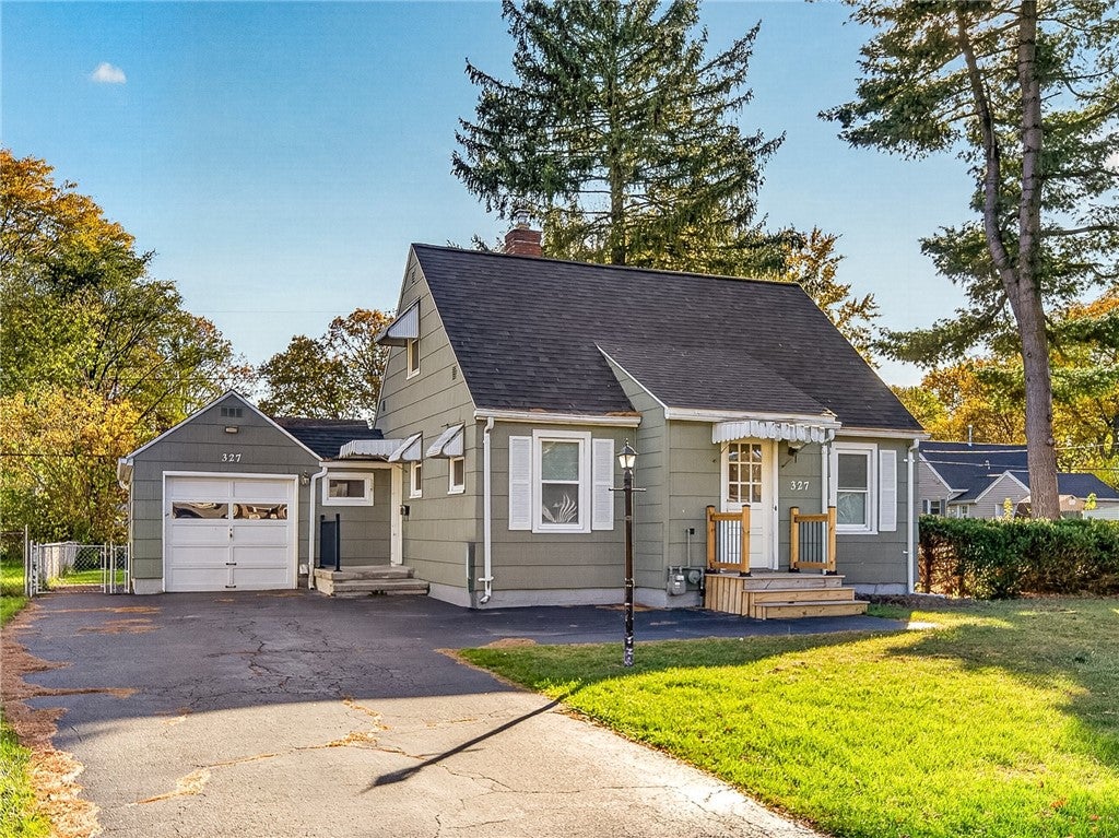 327 Ridgedale Circle — photo