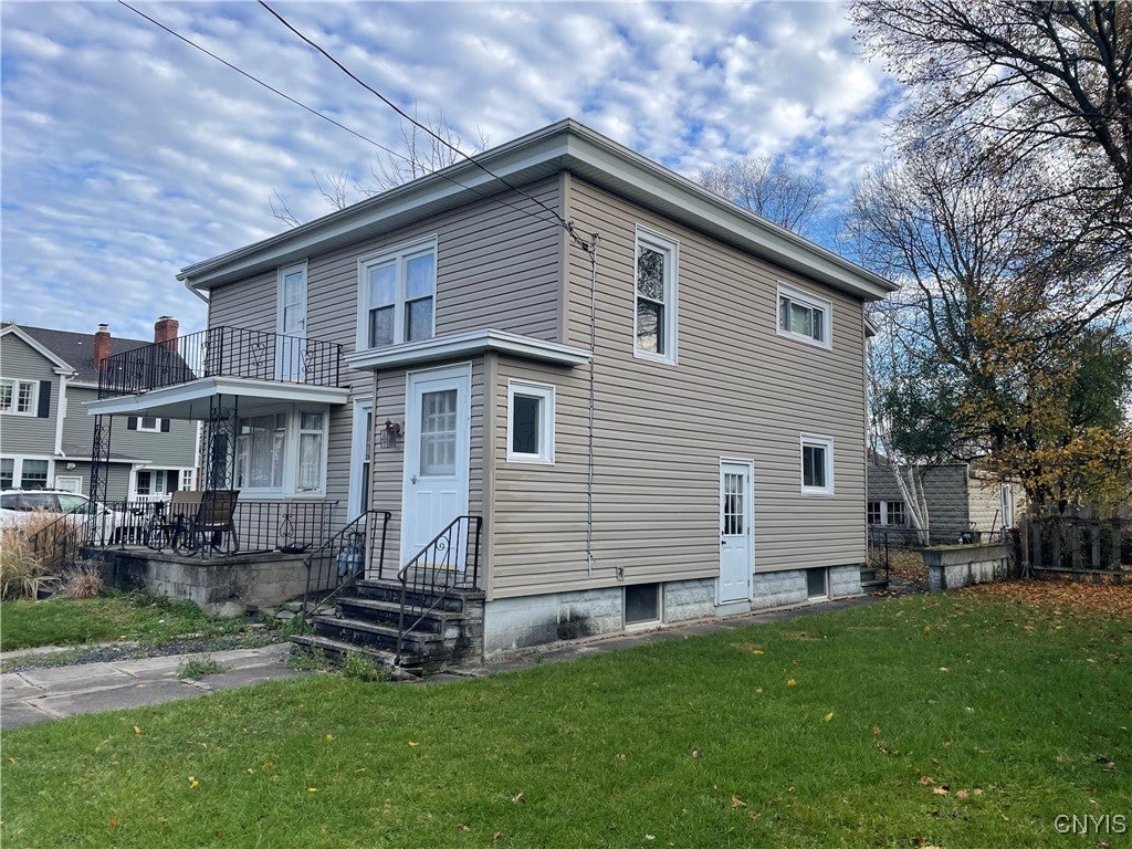 2-4 Maple Street — photo