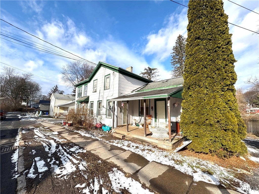 112 Osborne Street — photo