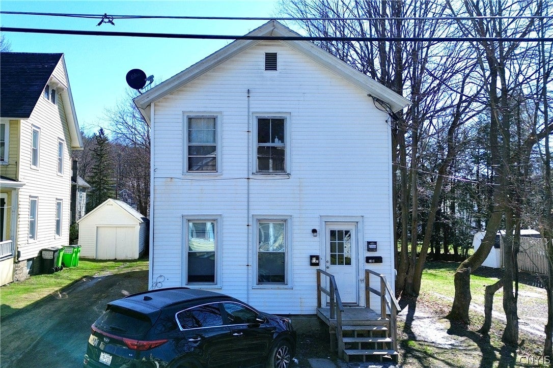 34 Pine Street — photo