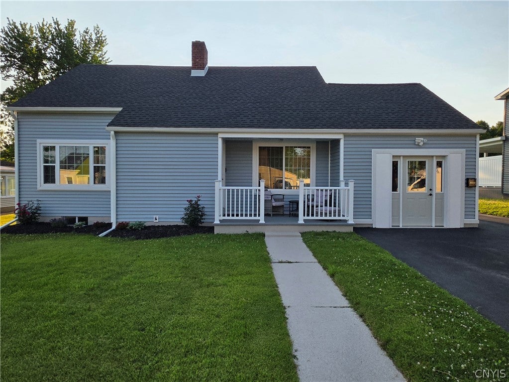 1234 Greenview Drive — photo
