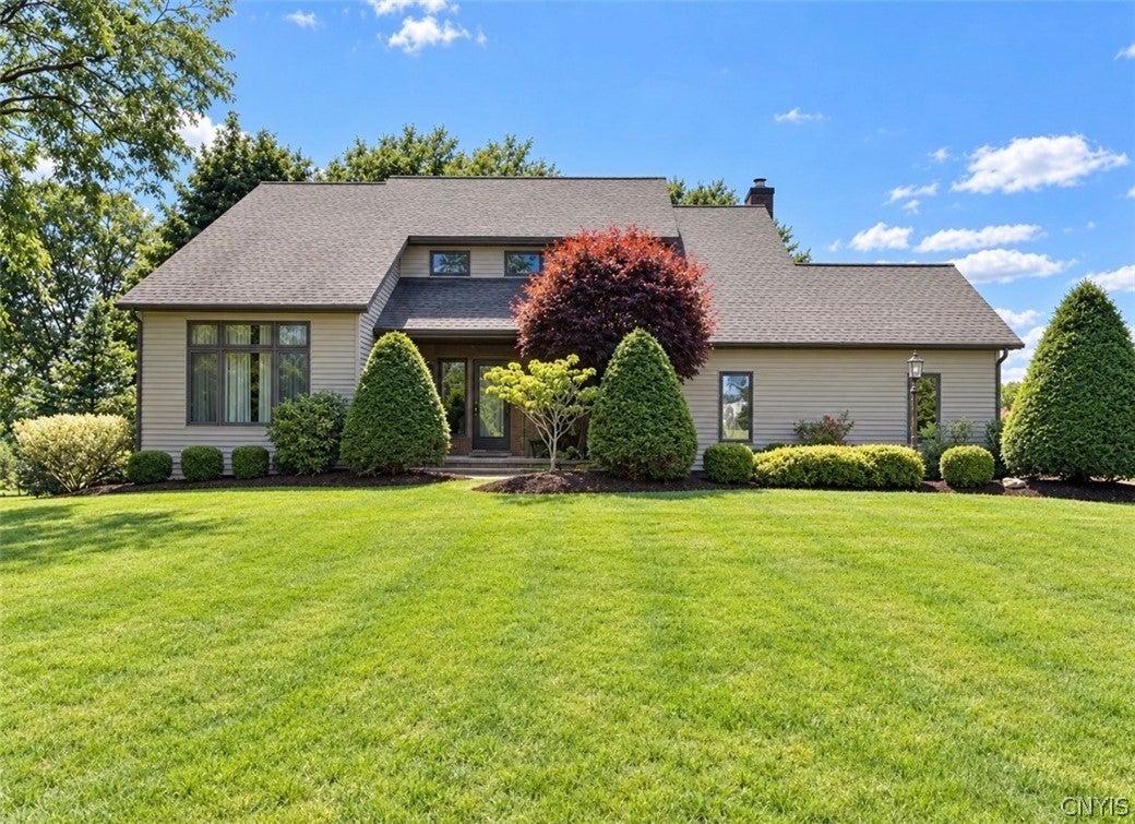 6125 Oakridge Road — photo