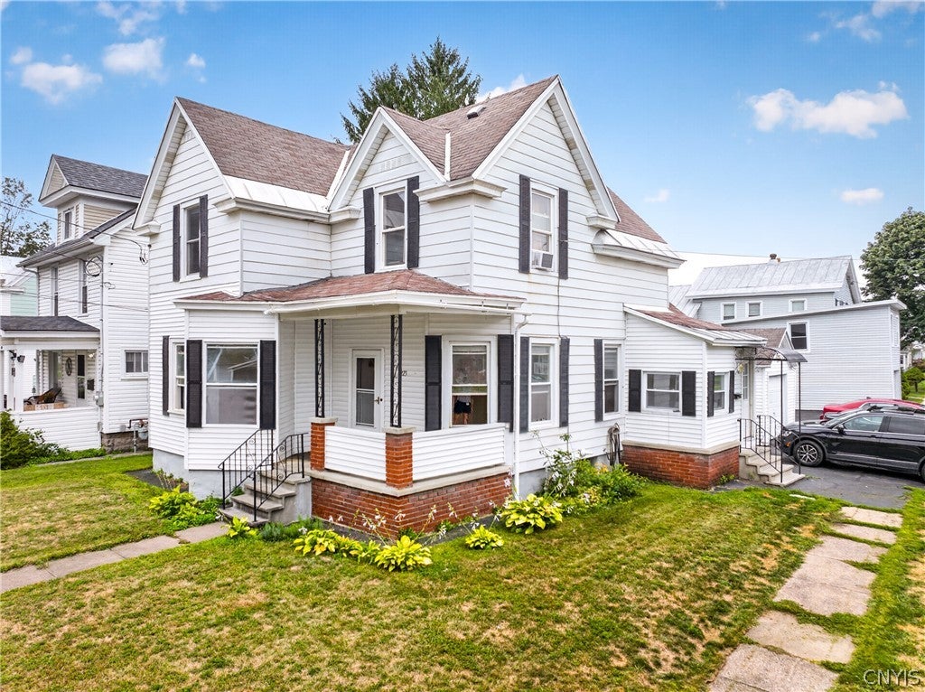 223 E Bloomfield Street — photo