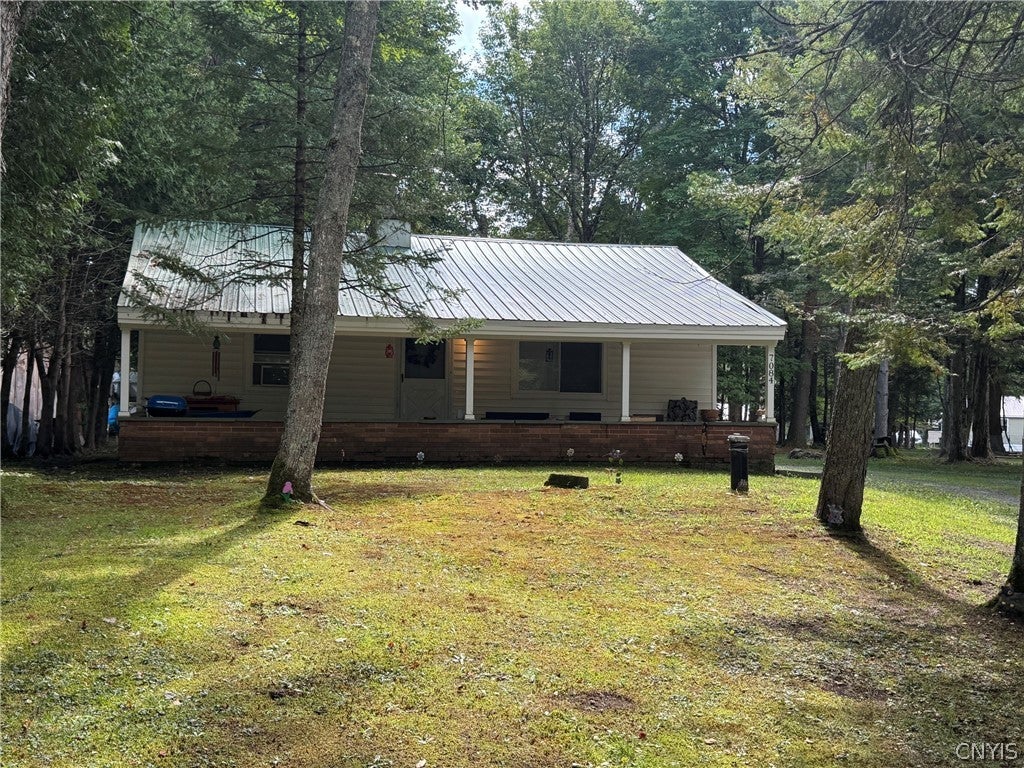 7084 Walnut Road — photo