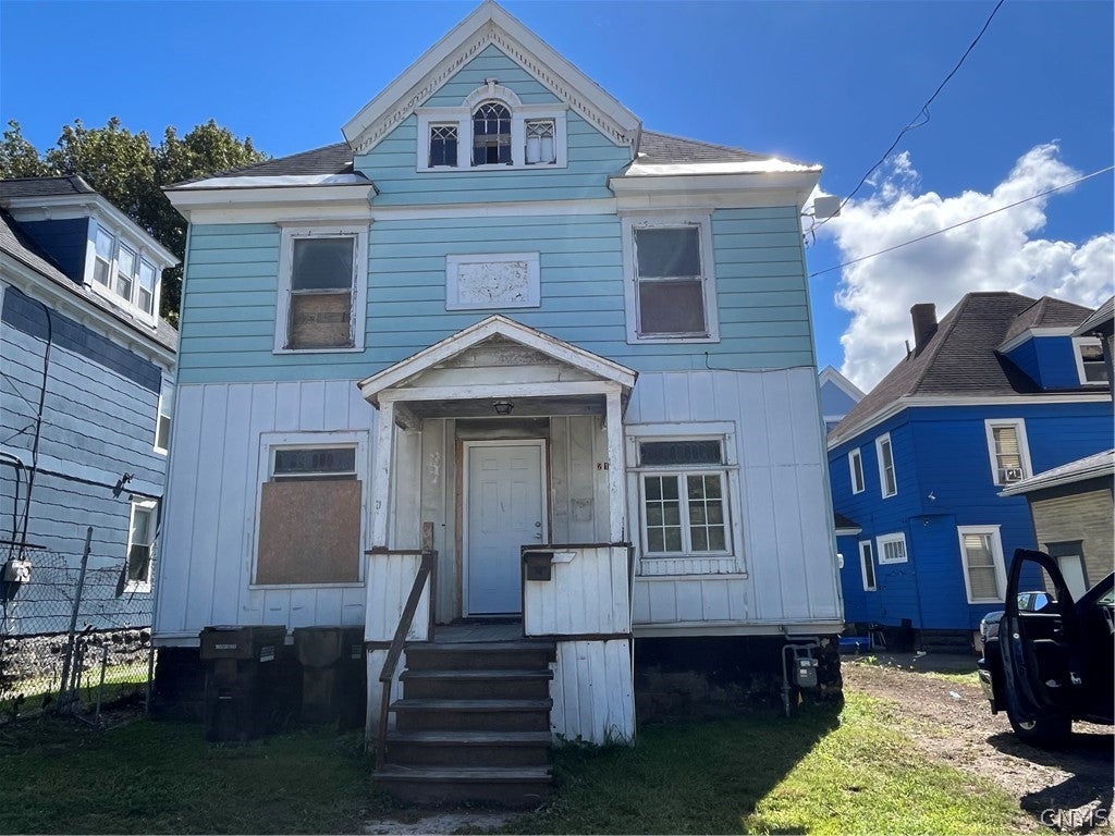 210 E Colvin Street — photo
