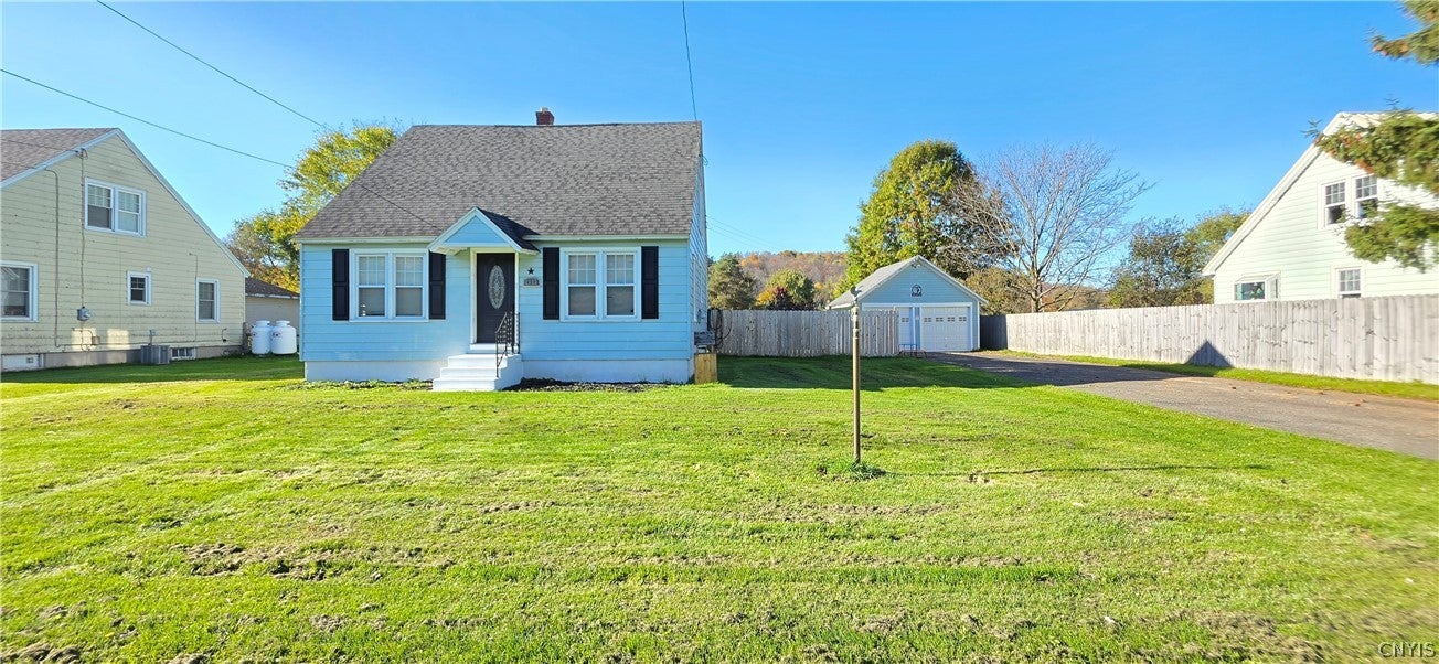2033 E River Road — photo