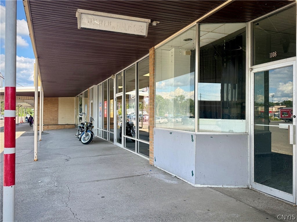1108 Route 222 — photo