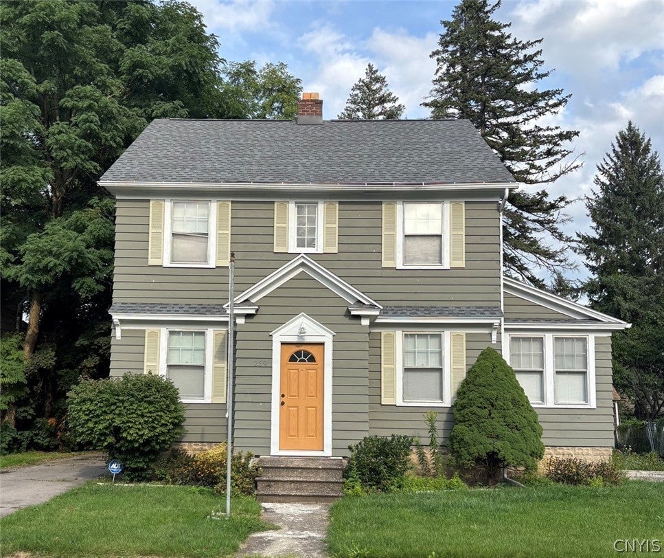 239 Ferndale Drive — photo