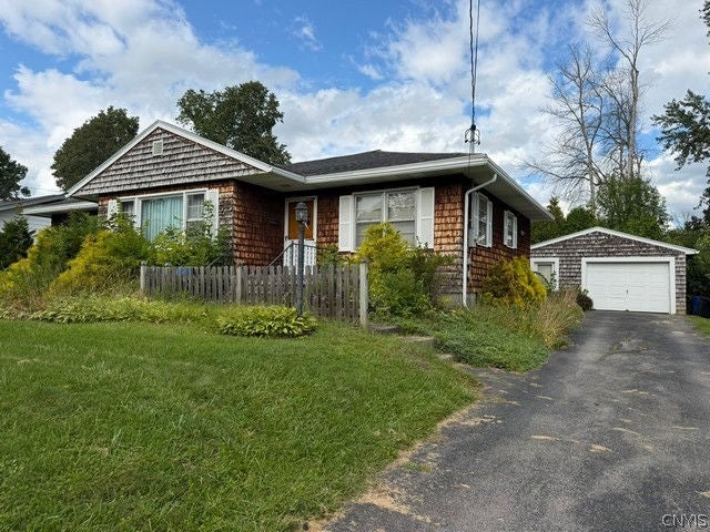 43 Sherwood Drive — photo