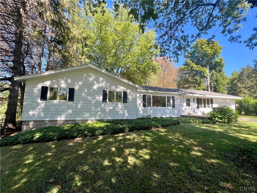 7286 State Route 104 — photo