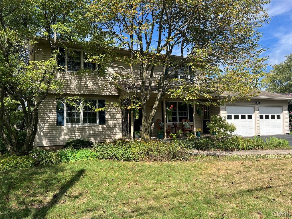 37 Elm Hill Way — photo